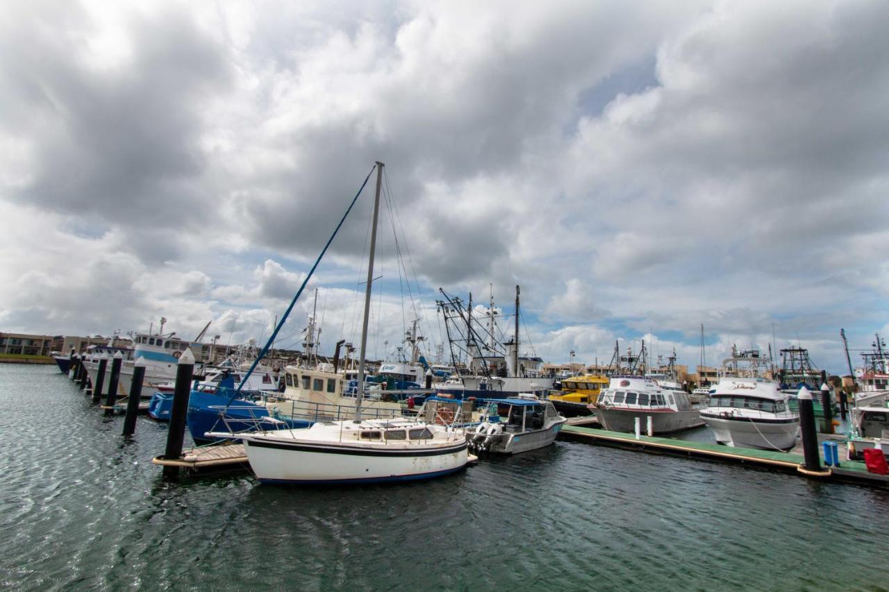 Port Lincoln Marina Waterfront Apartment エクステリア 写真