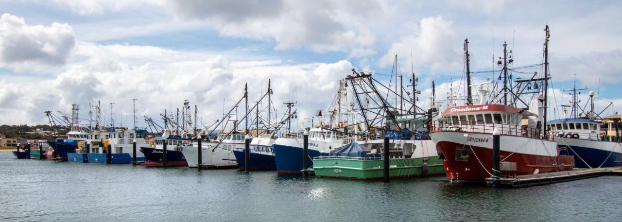 Port Lincoln Marina Waterfront Apartment エクステリア 写真